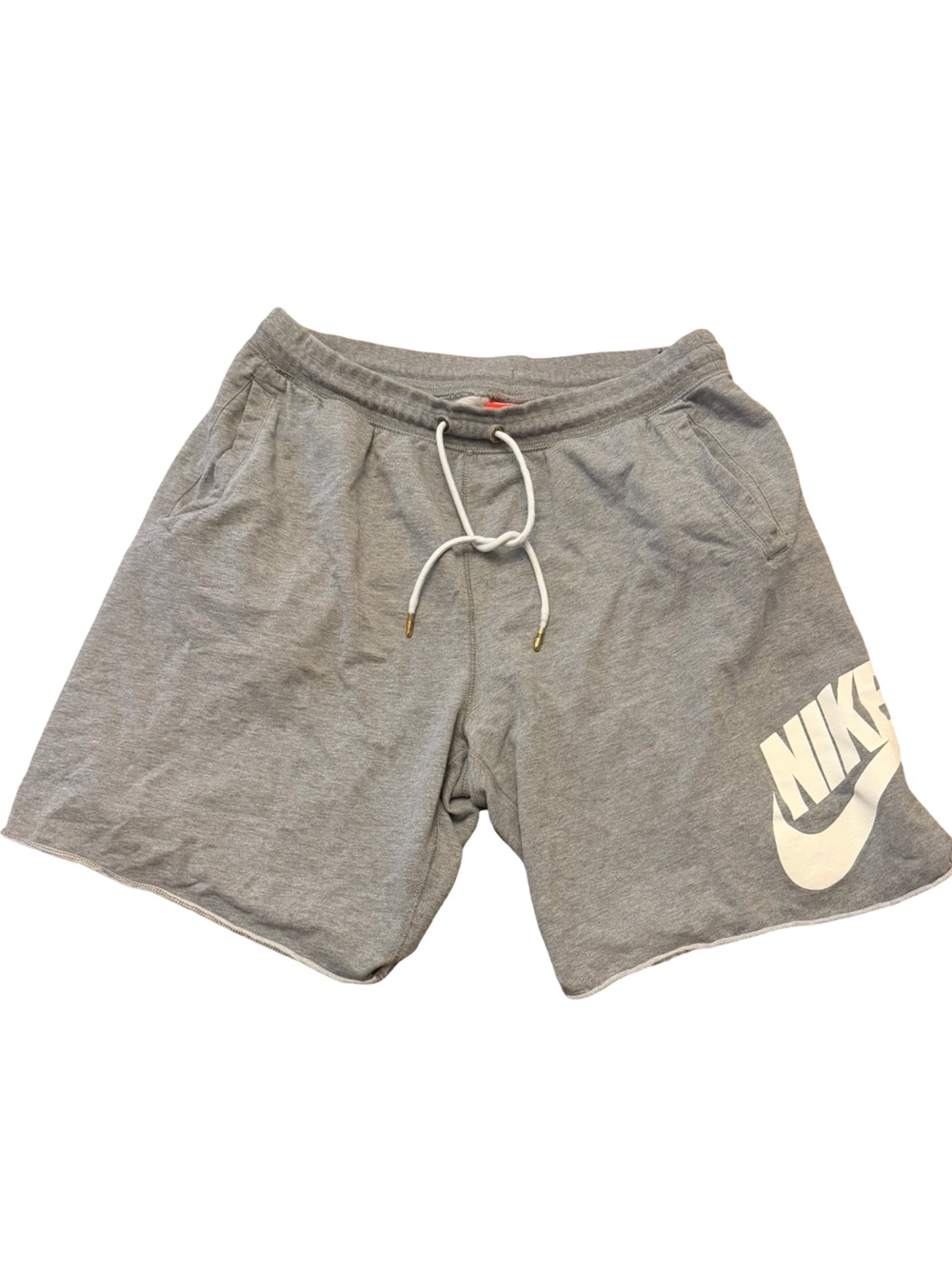 Nike Sportswear Club French Terry Alumni Shorts XL Grey